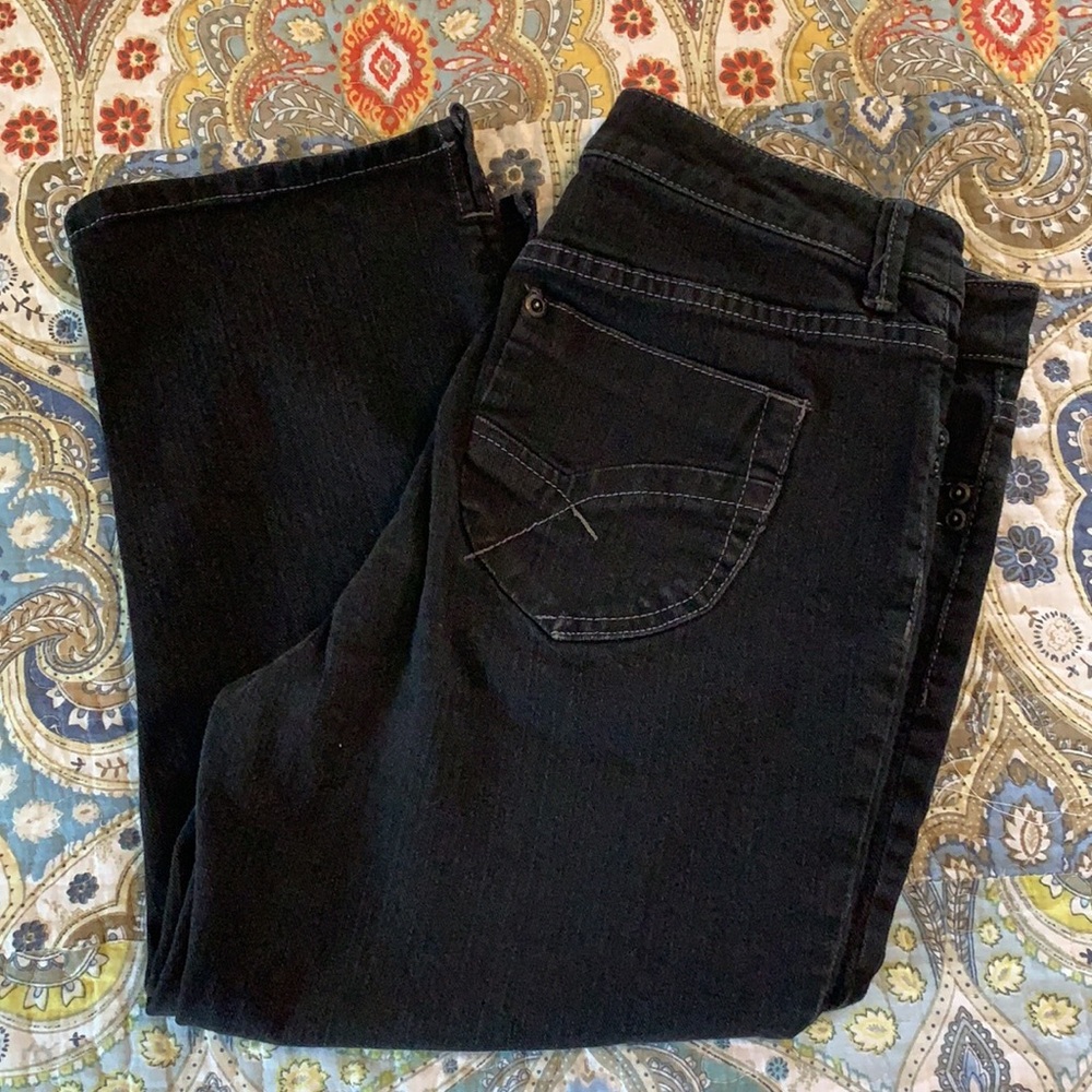 Chico’s Platinum Denim black capris M